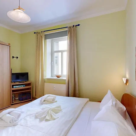 Apartment Strandnahe Fewo, Zentral Und Ruhig Gelegen, Bella Rosa, *