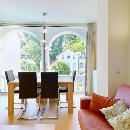 Strandnahe Fewo, Zentral Und Ruhig Gelegen, Bella Rosa, * Binz