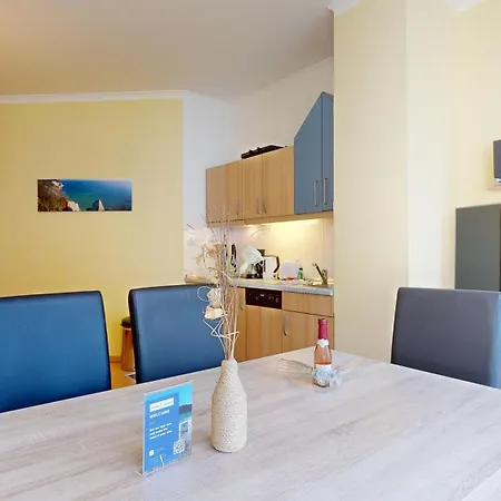 Strandnahe Fewo, Zentral Und Ruhig Gelegen, Bella Rosa,