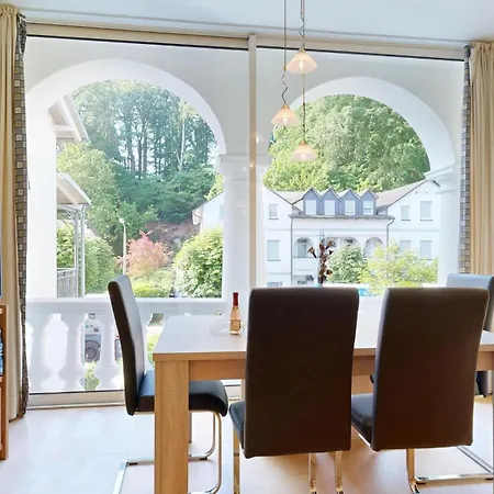 Strandnahe Fewo, Zentral Und Ruhig Gelegen, Bella Rosa, *