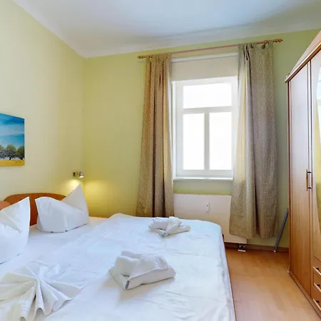 Strandnahe Fewo, Zentral Und Ruhig Gelegen, Bella Rosa, Apartment